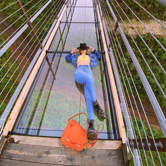 Meet your Posher, Sarah - Picture 4 of 8